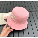 Celine's original single fisherman hat, his sun hat with a large brim