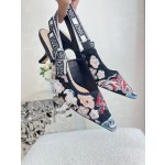 𝐉'𝐀𝐝𝐢𝐨𝐫 ｜𝟐𝟎𝟐𝟑𝐒𝐒/𝐧𝐞𝐰 Printed embroidered high heels