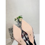 𝐉'𝐀𝐝𝐢𝐨𝐫 ｜𝟐𝟎𝟐𝟑𝐒𝐒/𝐧𝐞𝐰 Printed embroidered high heels