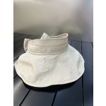 Wang Alexander's new large brim empty top hat