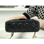 𝗖𝗛𝗔𝗡𝗘𝗟✦23𝑪 Early Spring Resort Collection Original Caviar Ball Material Small TMC