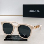 CHANEL MODEL：CH7335