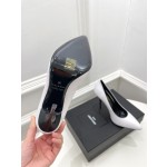 𝙎𝙖𝙞𝙣𝙩 𝙇𝙖𝙪𝙧𝙚𝙣𝙩 | 𝟐𝟎𝟐𝟏/𝐒𝐒 𝐧𝐞𝐰 YSL｜Roland 2022/fw early spring new baked high heels