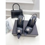 𝙎𝙖𝙞𝙣𝙩 𝙇𝙖𝙪𝙧𝙚𝙣𝙩 | 𝟐𝟎𝟐𝟏/𝐒𝐒 𝐧𝐞𝐰 YSL｜Roland 2022/fw early spring new baked high heels