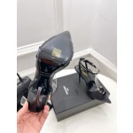 𝙎𝙖𝙞𝙣𝙩 𝙇𝙖𝙪𝙧𝙚𝙣𝙩 | 𝟐𝟎𝟐𝟏/𝐒𝐒 𝐧𝐞𝐰 YSL｜Roland 2022/fw early spring new baked high heels