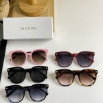 VALENTINO MODEL：VA4083