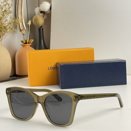 LOUIS VUITTON MODEL：Z1862E