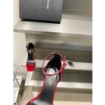 𝙎𝙖𝙞𝙣𝙩 𝙇𝙖𝙪𝙧𝙚𝙣𝙩 | 𝟐𝟎𝟐𝟏/𝐒𝐒 𝐧𝐞𝐰 YSL｜A beautiful classic Alphabet high-heeled sandals