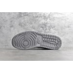 Air Jordan 1 MiD Smoke Grey