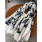 𝐂𝐡𝐚𝐧𝐞𝐥 cashmere scarf