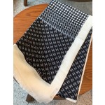 𝐂𝐡𝐚𝐧𝐞𝐥 【Houndstooth Double C Logo】Cashmere Printed Square Scarf