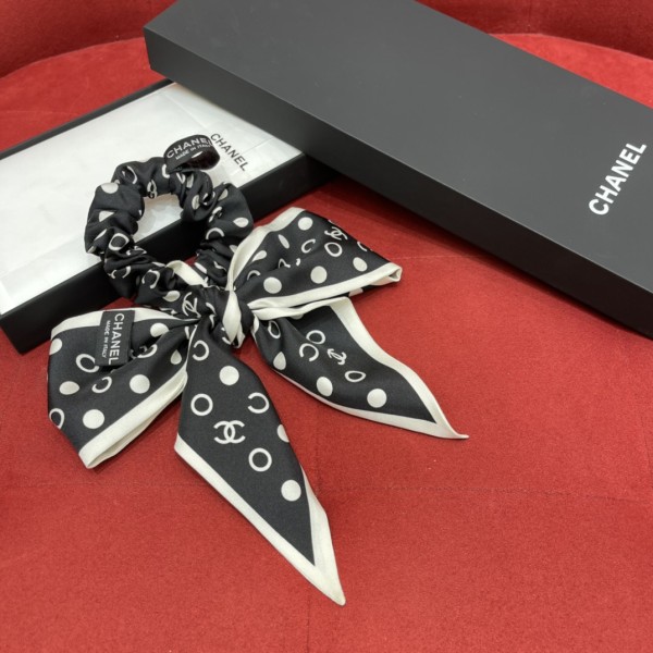 𝐂𝐡𝐚𝐧𝐞𝐥 Super multi-purpose, headbands, scarves, decorations are invincible 14 momme silk