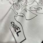 𝐂𝐡𝐚𝐧𝐞𝐥 square scarf 100% mulberry silk fabric