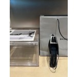 𝙎𝙖𝙞𝙣𝙩 𝙇𝙖𝙪𝙧𝙚𝙣𝙩 | 𝟐𝟎𝟐𝟐/𝐒𝐒 𝐧𝐞𝐰 YSL｜22 fall and winter show models flat single shoes