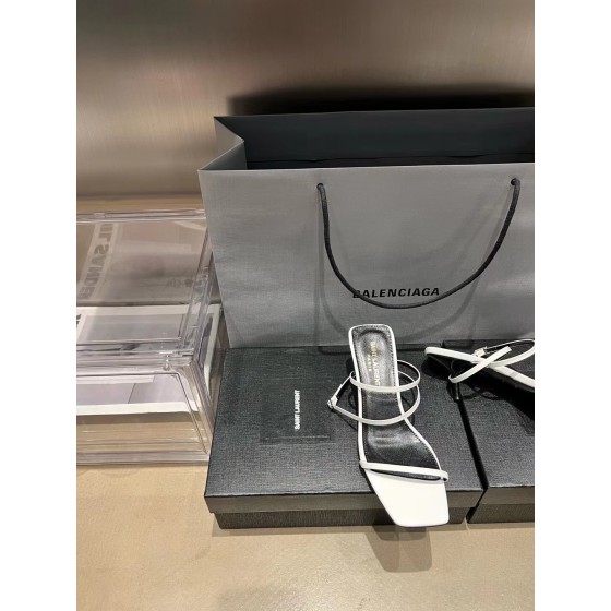 𝙎𝙖𝙞𝙣𝙩 𝙇𝙖𝙪𝙧𝙚𝙣𝙩 | 𝟐𝟎𝟐𝟐/𝐒𝐒 𝐧𝐞𝐰 YSL｜New Roman sandals crystal sheepskin