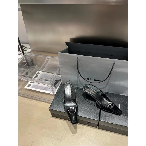 𝙎𝙖𝙞𝙣𝙩 𝙇𝙖𝙪𝙧𝙚𝙣𝙩 | 𝟐𝟎𝟐𝟐/𝐒𝐒 𝐧𝐞𝐰 YSL｜New Muller Sandals Crystal Sheepskin