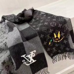 𝐋𝐨𝐮𝐢𝐬 𝐯𝐮𝐢𝐭𝐭𝐨𝐧 "NIGO joint duck embroidery 🦆 scarf" MP2701 100% cashmere