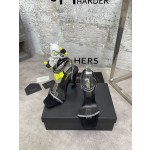 𝙎𝙖𝙞𝙣𝙩 𝙇𝙖𝙪𝙧𝙚𝙣𝙩 | 𝟐𝟎𝟐𝟐/𝐒𝐒 𝐧𝐞𝐰 YSL｜Early spring hot ysl high heel strappy sandals Italian leather sole