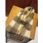 GUCCI Couple cashmere scarf
