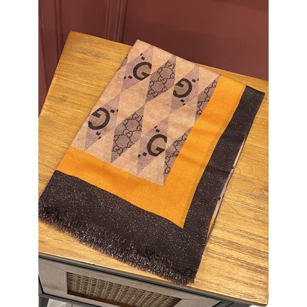GUCCI Cashmere scarf
