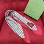 GUCCI silk scarves with classic presbyopia elements