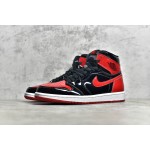 Air Jordan 1 AJ1 lakleer zwart en rood