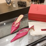 【Valentino】Valentino Rose Leather Buckle 4.5cm Mule Slippers