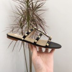 【Valentino】Valentino Top Edition Matte Black 3 Strap Flat Slippers