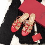 【Valentino】Valentino top version matte red 3 strap flat slippers