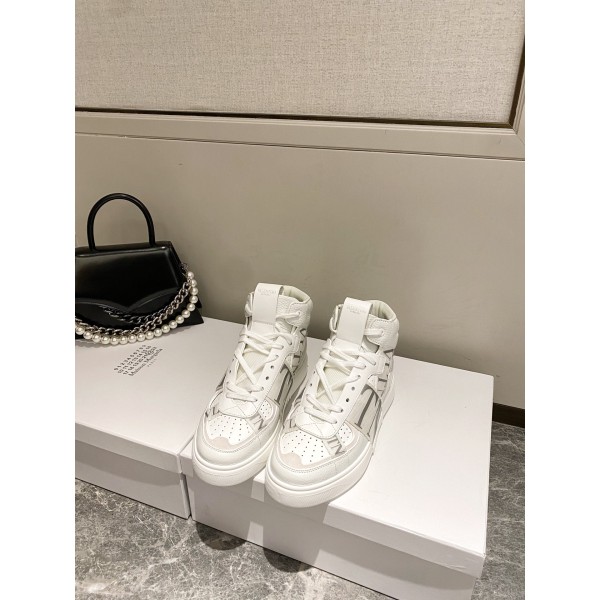 【Valentino】Valentino 2020 new high-top sneakers couple models on the new high end quality