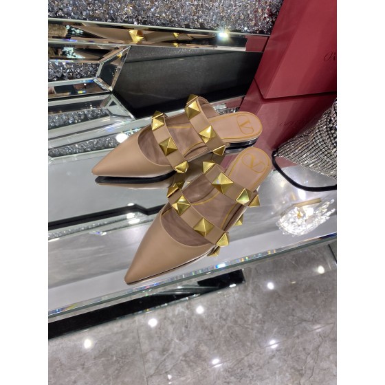 【Valentino】𝟐𝟎𝟐𝟏/𝐒𝐒 𝐧𝐞𝐰 The latest series of counter perfect details original matte open edge bead leather