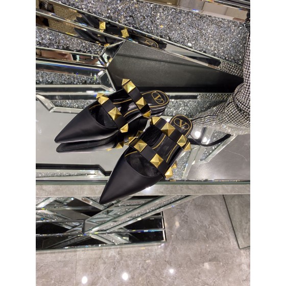 【Valentino】𝟐𝟎𝟐𝟏/𝐒𝐒 𝐧𝐞𝐰 The latest series of counter perfect details original matte open edge bead leather