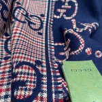 GUCCI Double-sided three-dimensional jacquard scarf 100% wool