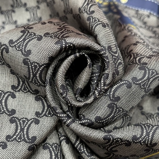 𝐂𝐞𝐥𝐢𝐧𝐞 Iconic Arc de Triomphe ➕ Chain Element 100% Mulberry Silk