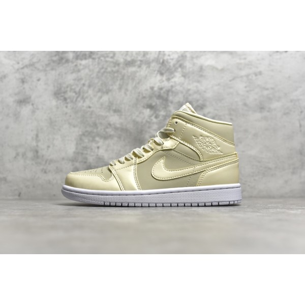 Air Jordan 1 MiD Chameleon