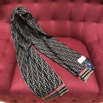 𝐅𝐞𝐧𝐝𝐢 FF elements 66% wool and 29% cashmere