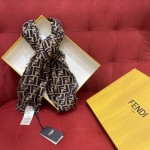 𝐅𝐞𝐧𝐝𝐢 Classic presbyopic shawl/scarf 70% wool content ➕ 30% mulberry silk fabric