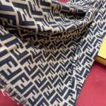 𝐅𝐞𝐧𝐝𝐢 Classic presbyopic shawl/scarf 70% wool content ➕ 30% mulberry silk fabric