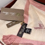 𝐋𝐨𝐫𝐨 𝐩𝐢𝐚𝐧𝐚 Ring Fleece Scarf "Forest" Apricot 100% Cashmere