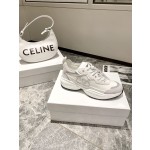 【Valentino】𝟐𝟎𝟐𝟏/𝐒𝐒 𝐧𝐞𝐰 Valentino 2022 ss spring-summer collection of new old man shoes