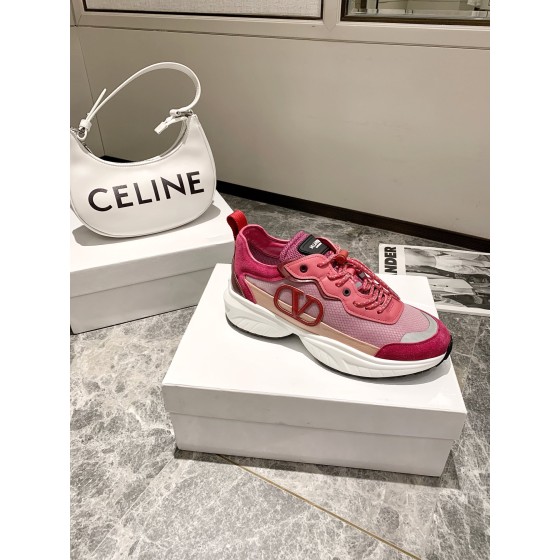 【Valentino】𝟐𝟎𝟐𝟏/𝐒𝐒 𝐧𝐞𝐰 Valentino 2022 ss spring-summer collection of new old man shoes