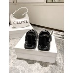 【Valentino】𝟐𝟎𝟐𝟏/𝐒𝐒 𝐧𝐞𝐰 Valentino 2022 ss spring-summer collection of new old man shoes