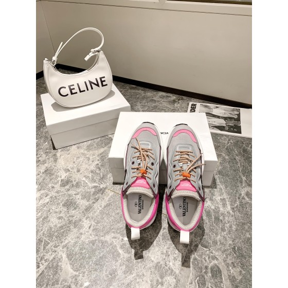 【Valentino】𝟐𝟎𝟐𝟏/𝐒𝐒 𝐧𝐞𝐰 Valentino 2022 ss spring-summer collection of new old man shoes