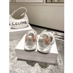 【Valentino】𝟐𝟎𝟐𝟏/𝐒𝐒 𝐧𝐞𝐰 Valentino 2022 ss spring-summer collection of new old man shoes