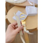 Dior new 2.0Montaigne