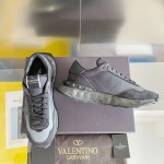 【Valentino】𝟐𝟎𝟐𝟏/𝐒𝐒 𝐧𝐞𝐰  Valentino new NETRUNNER series casual air cushion sports shoes