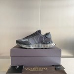 【Valentino】𝟐𝟎𝟐𝟏/𝐒𝐒 𝐧𝐞𝐰  Valentino new NETRUNNER series casual air cushion sports shoes