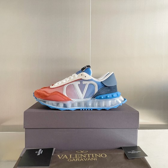 【Valentino】𝟐𝟎𝟐𝟏/𝐒𝐒 𝐧𝐞𝐰  Valentino new NETRUNNER series casual air cushion sports shoes