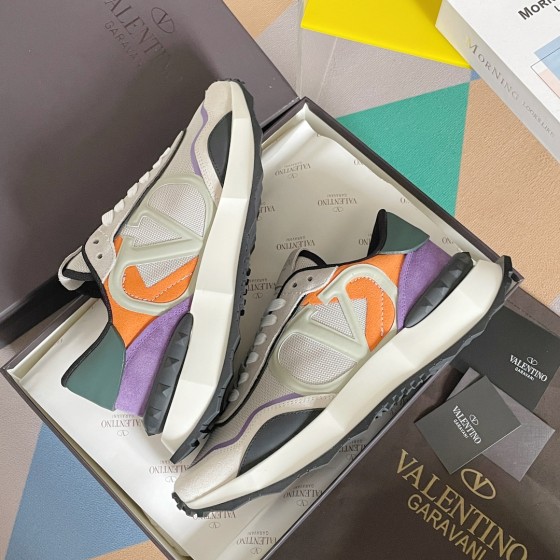 【Valentino】𝟐𝟎𝟐𝟏/𝐒𝐒 𝐧𝐞𝐰  Valentino new NETRUNNER series casual air cushion sports shoes