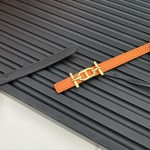 Reversible belt in Hermes Swift and perforated Epsom calfskin